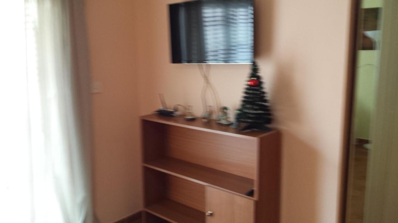 Lira Appartement Larnaca Buitenkant foto